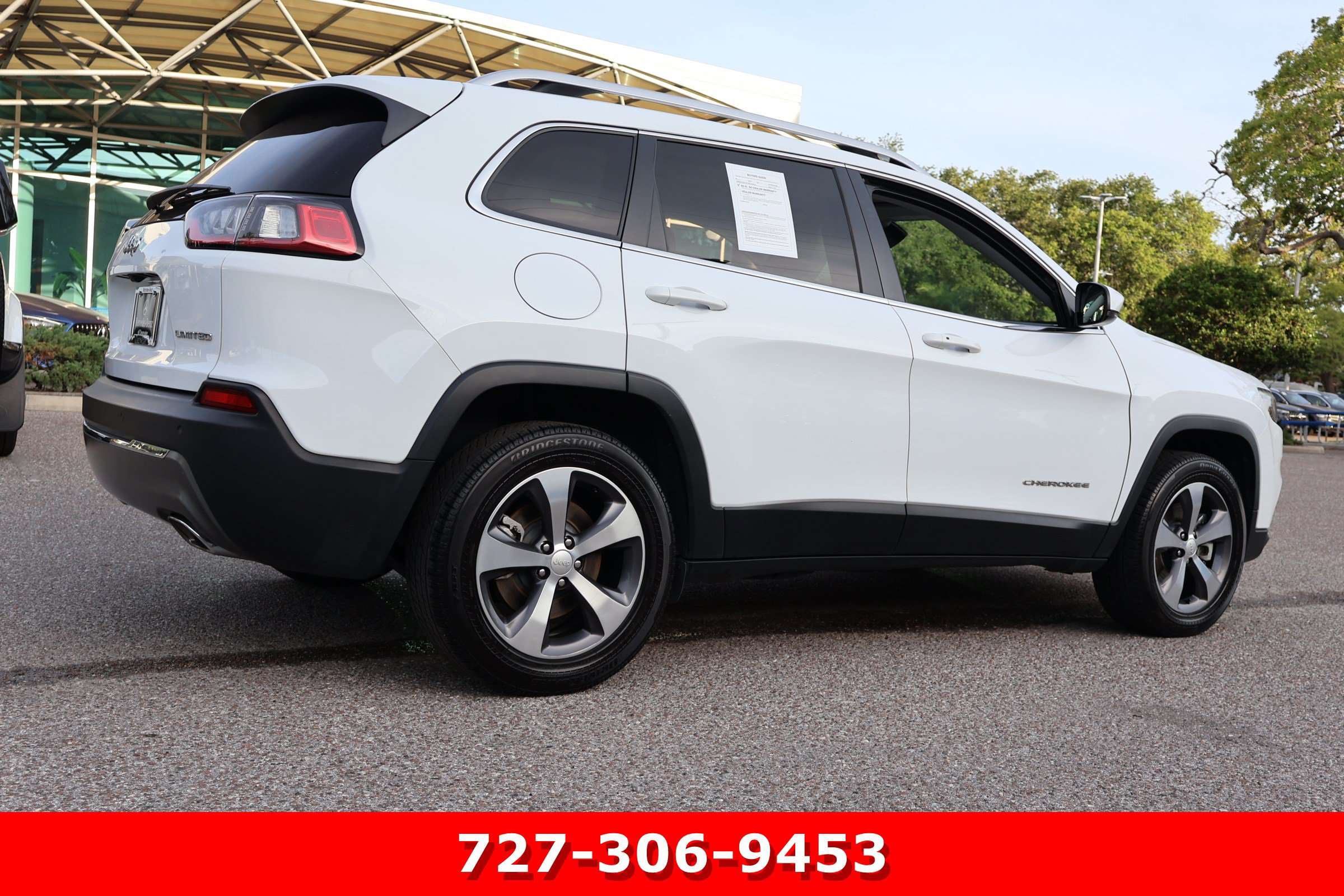 Used 2020 Jeep Cherokee Limited AWD/4WD image 10