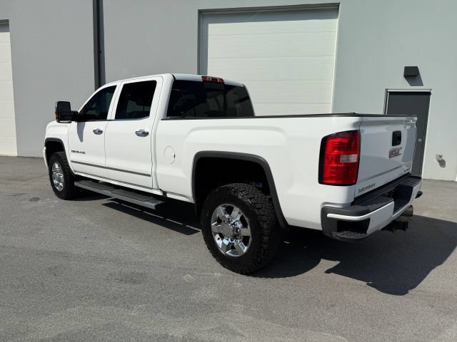 Used 2017 GMC Sierra 3500 Denali w/ Duramax Plus Package AWD/4WD image 5