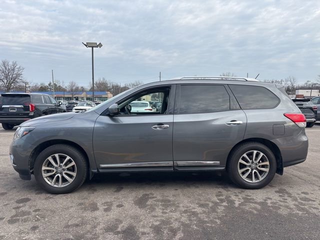 Used 2016 Nissan Pathfinder SL w/ SL Premium Package image 11