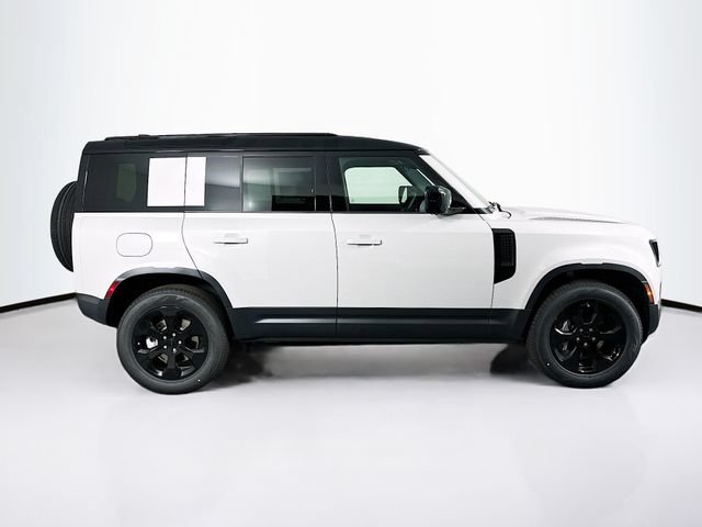 New 2026 Land Rover Defender 110 S AWD/4WD image 4