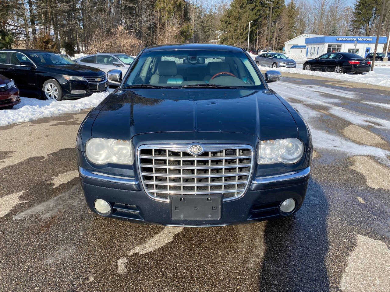 Used 2008 Chrysler 300 C w/ Protection Group II image 8