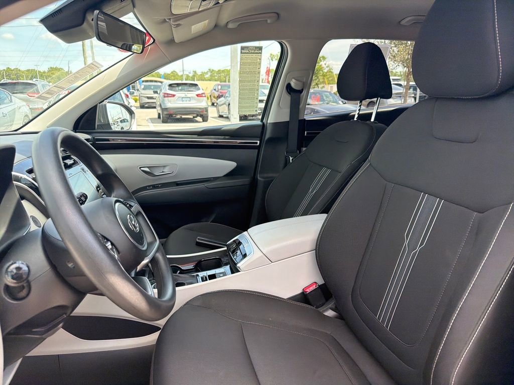 Used 2024 Hyundai Tucson SEL AWD/4WD image 17
