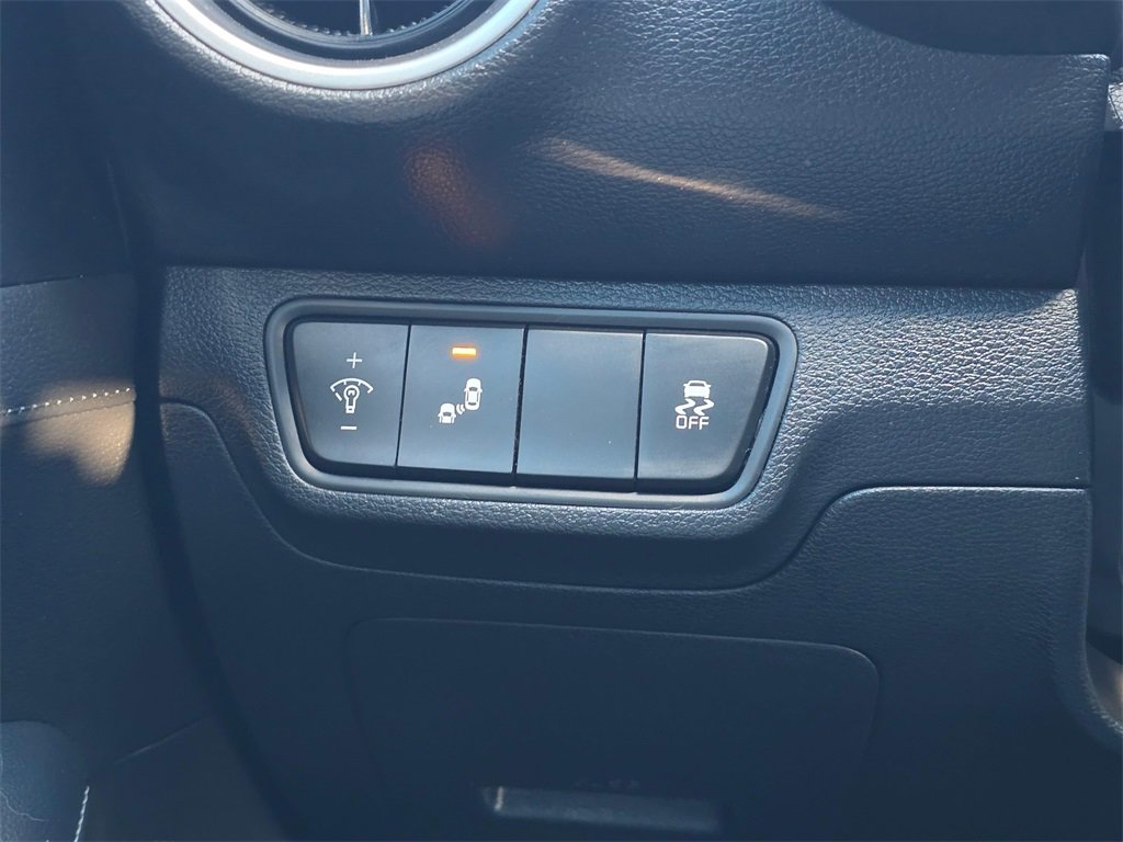 Used 2022 Kia Forte GT-Line w/ GT-Line Premium Package image 18