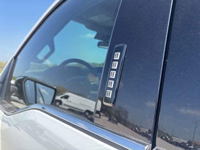 Used 2024 Ford F150 Lariat w/ FX4 Off-Road Package image 10