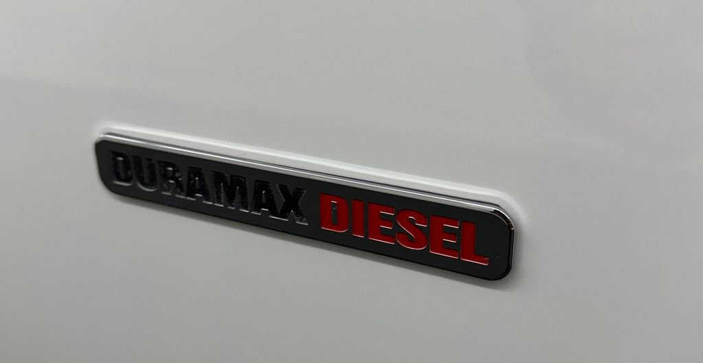 Used 2020 Chevrolet Express 2500 image 31