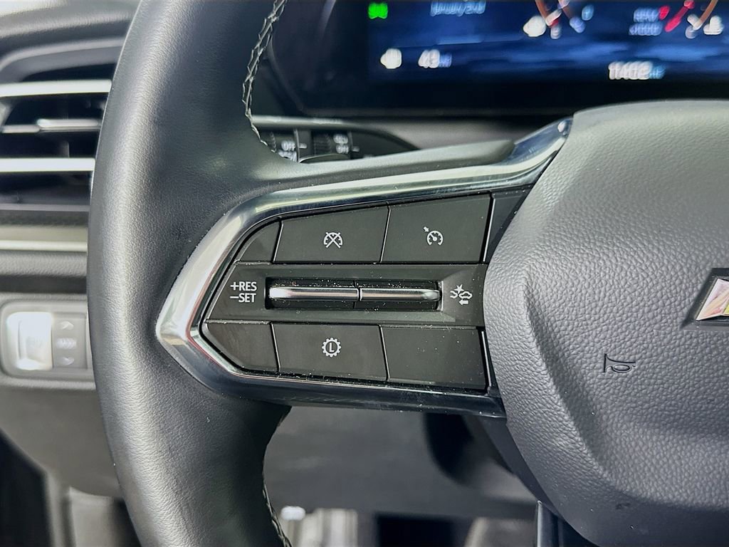 Used 2025 Chevrolet Traverse LT image 23