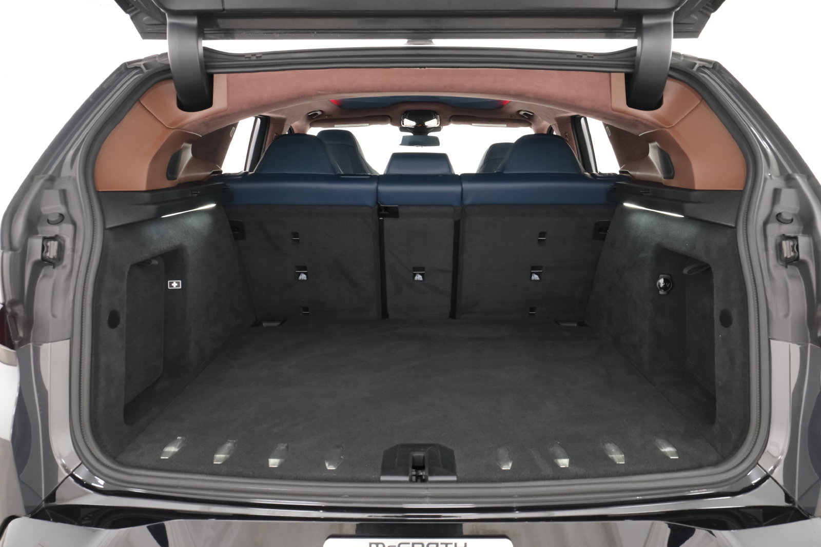 Used 2023 BMW XM AWD/4WD image 38