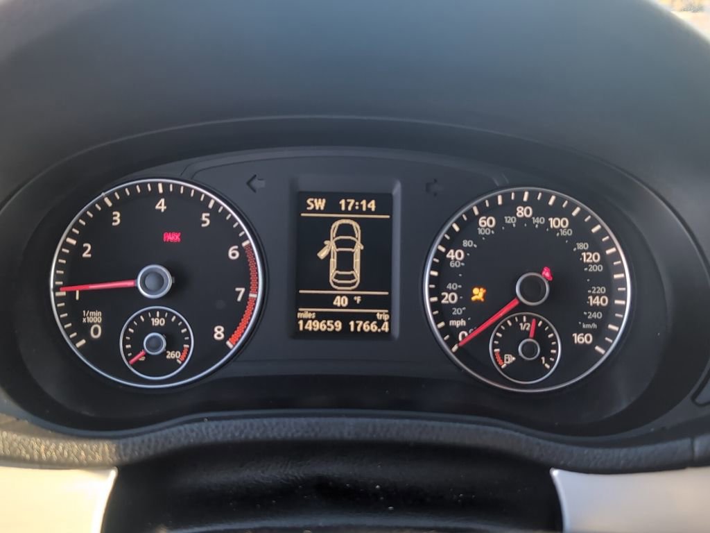 Used 2012 Volkswagen Passat 2.5 SE image 18