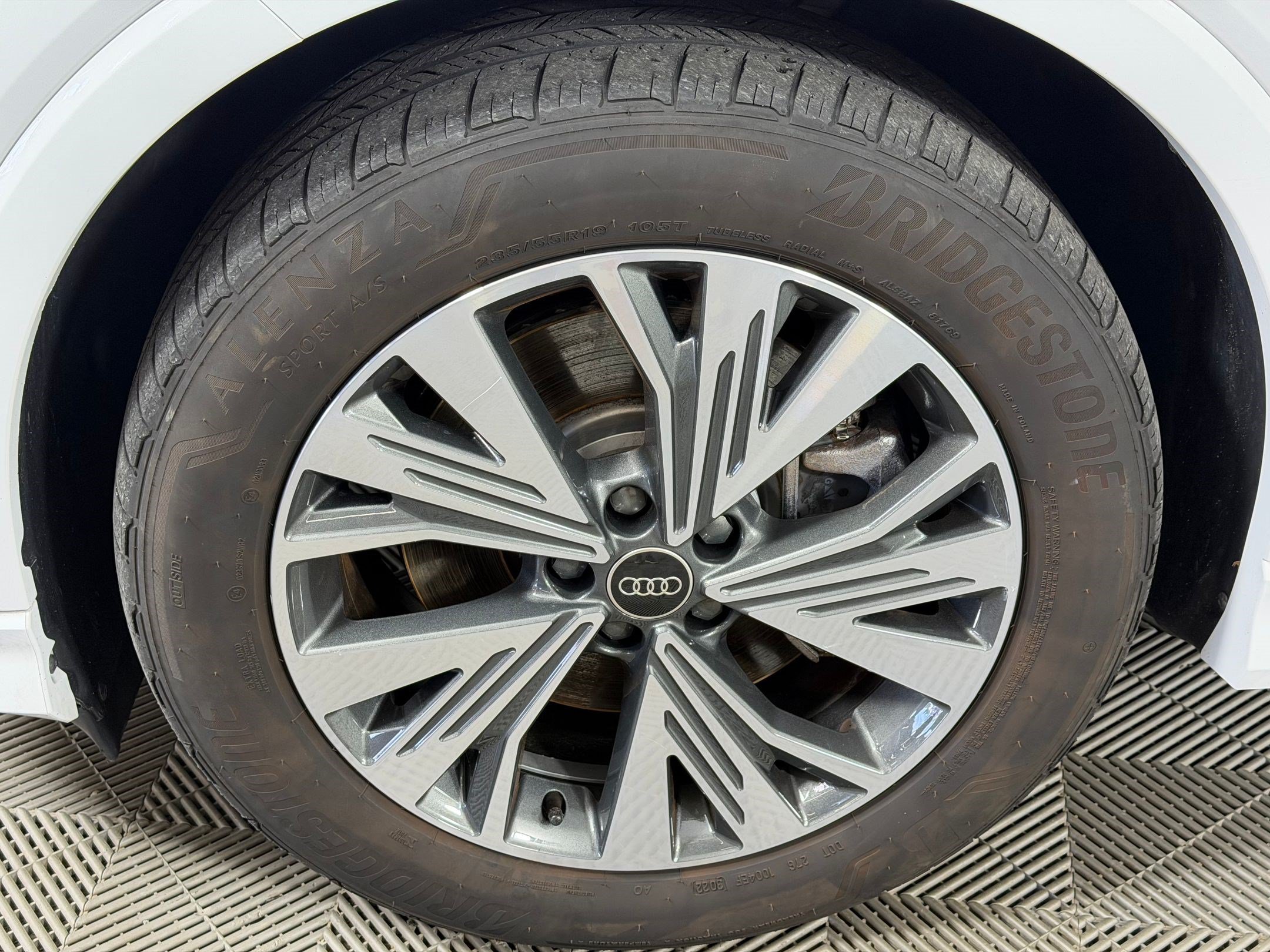 Certified 2023 Audi Q4 e-tron Premium w/ Premium Plus RWD image 13