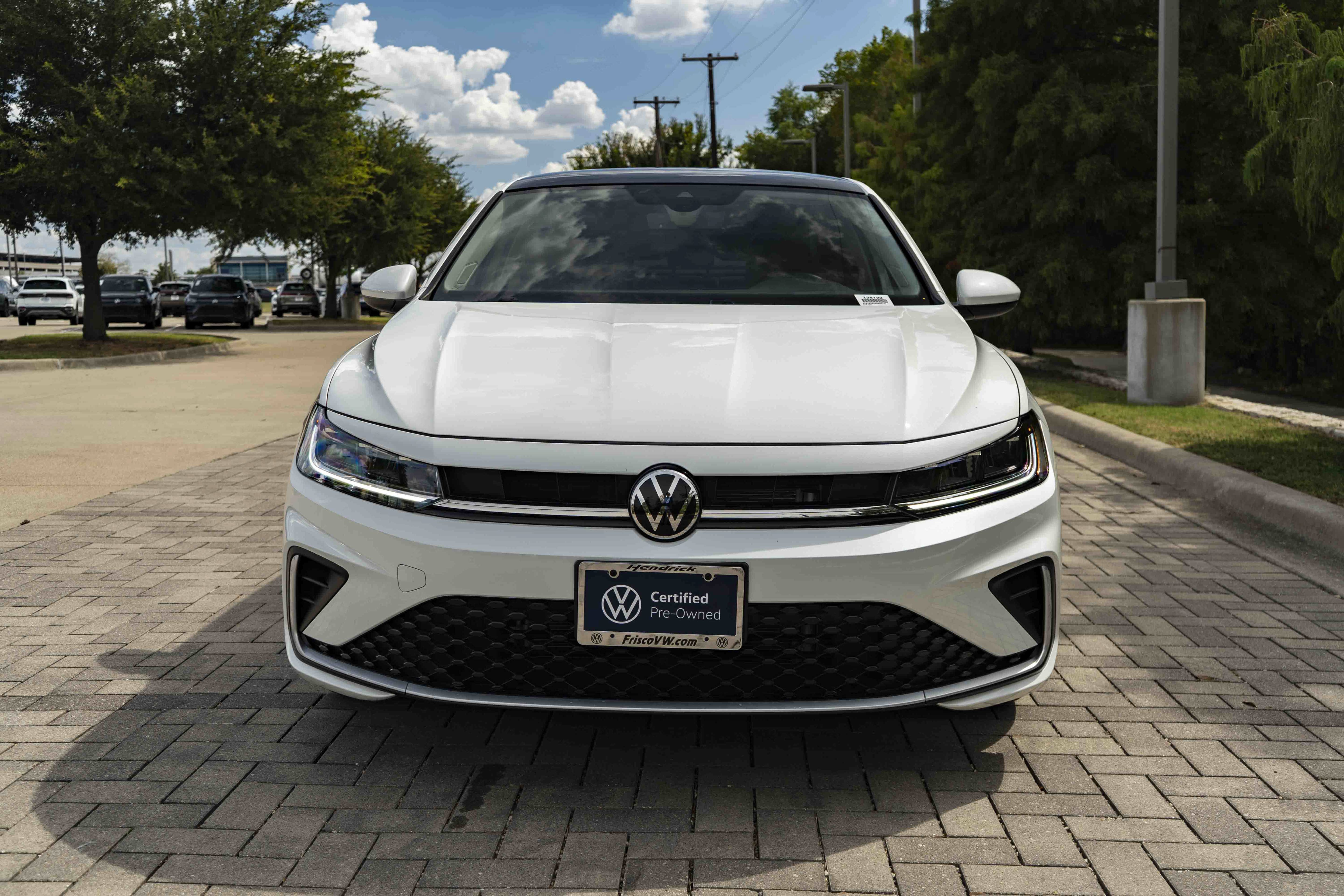 Certified 2026 Volkswagen Jetta SE FWD image 3