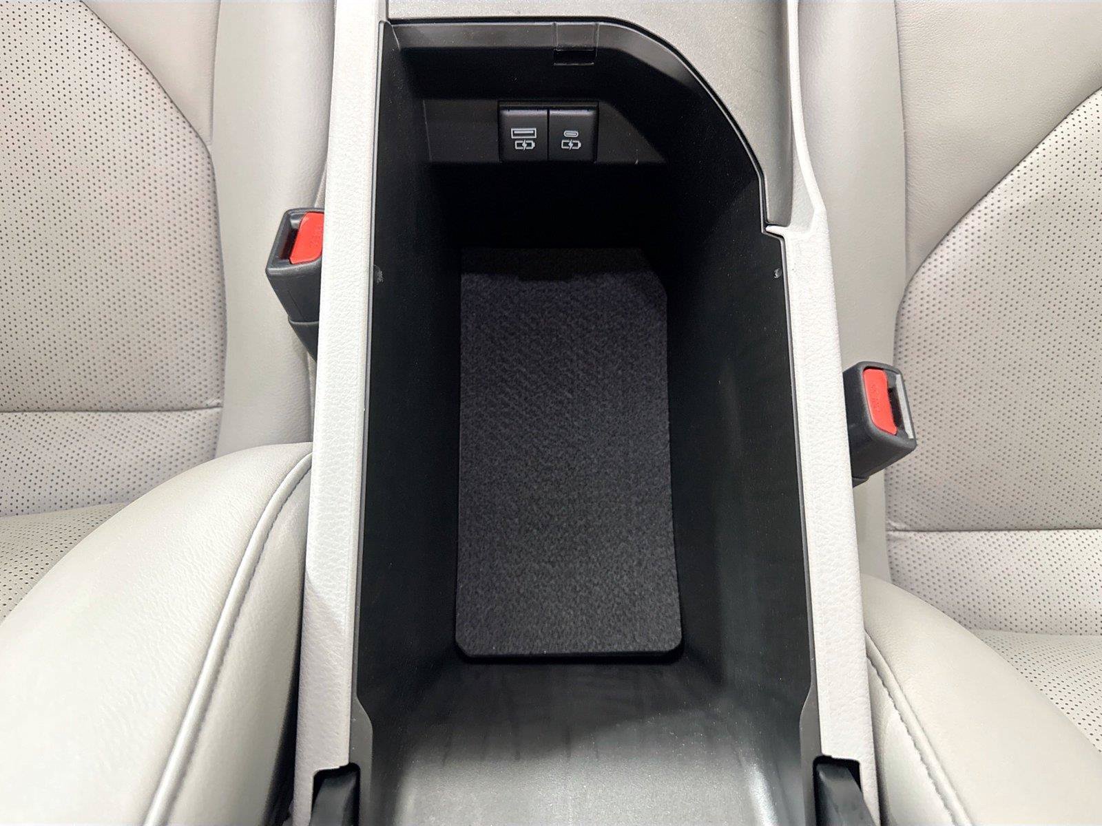 Certified 2023 Toyota Camry XSE FWD image 36