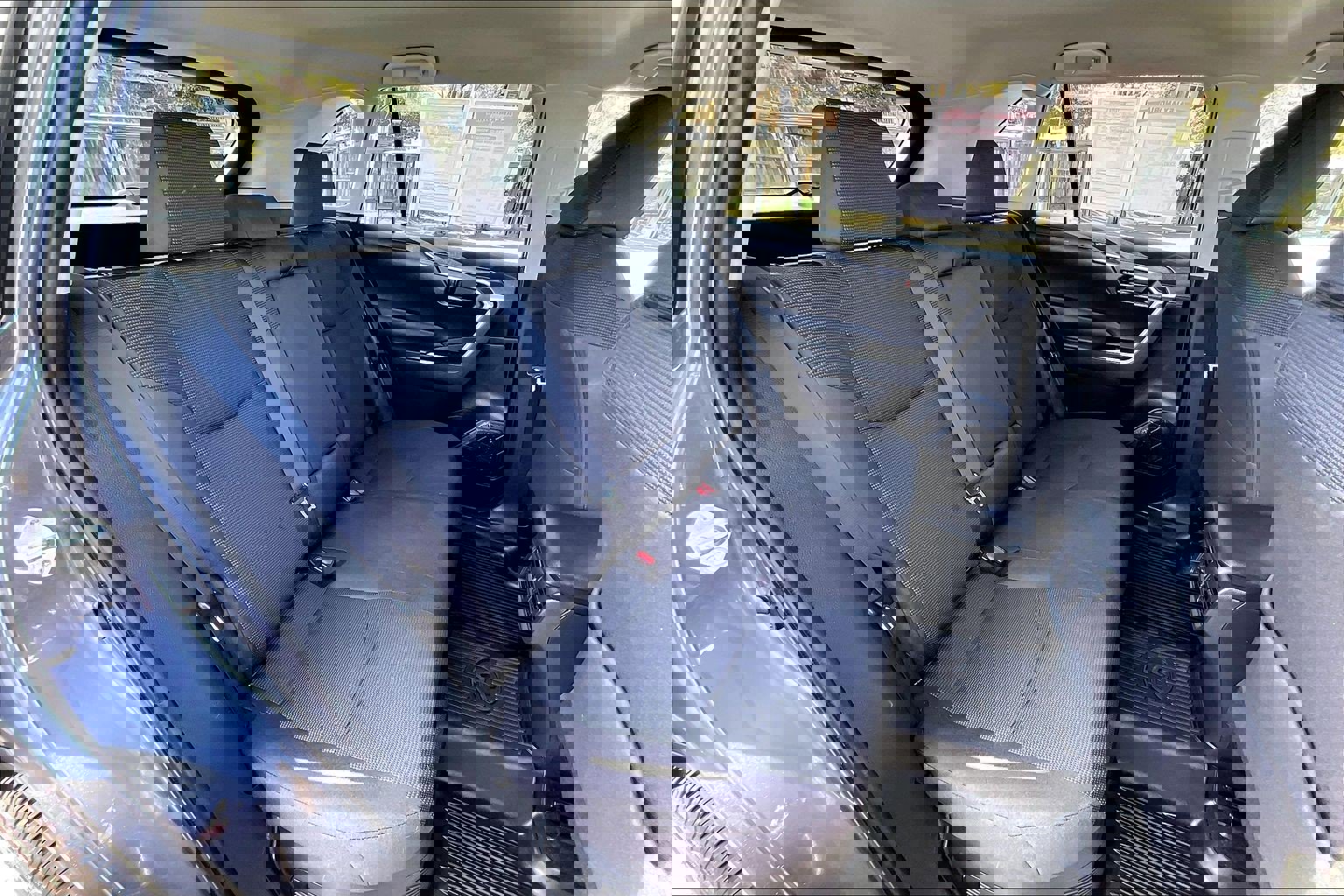 Used 2023 Toyota RAV4 LE image 25