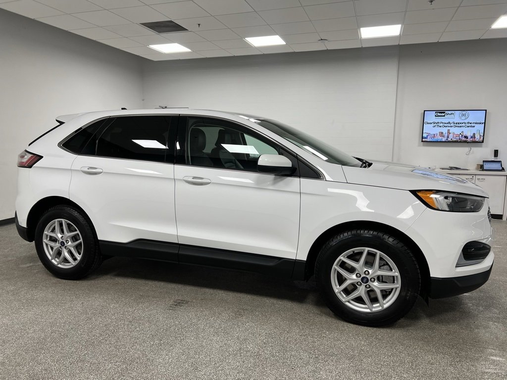 Used 2024 Ford Edge SEL image 15