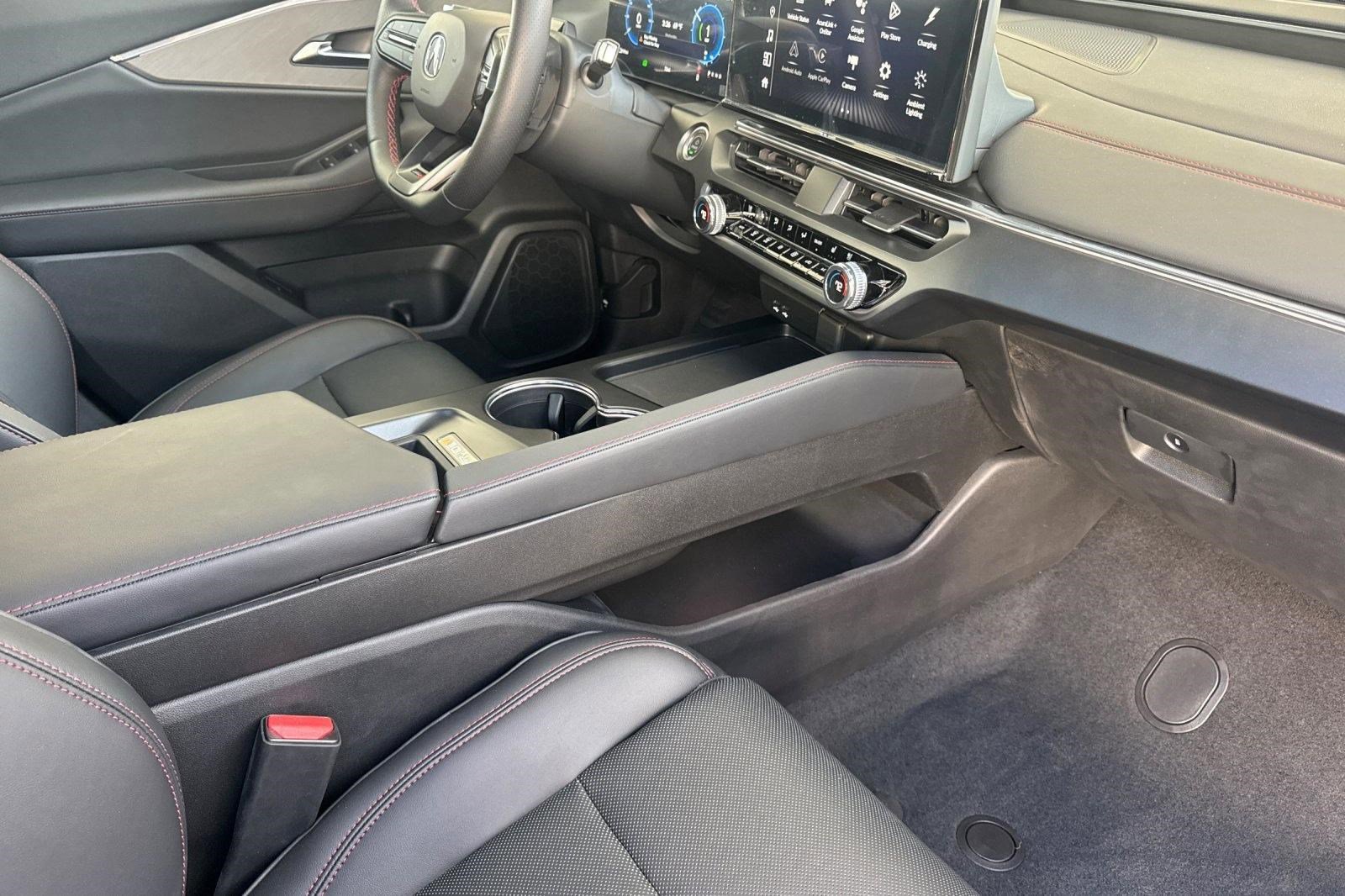 Used 2024 Acura ZDX Type S image 32