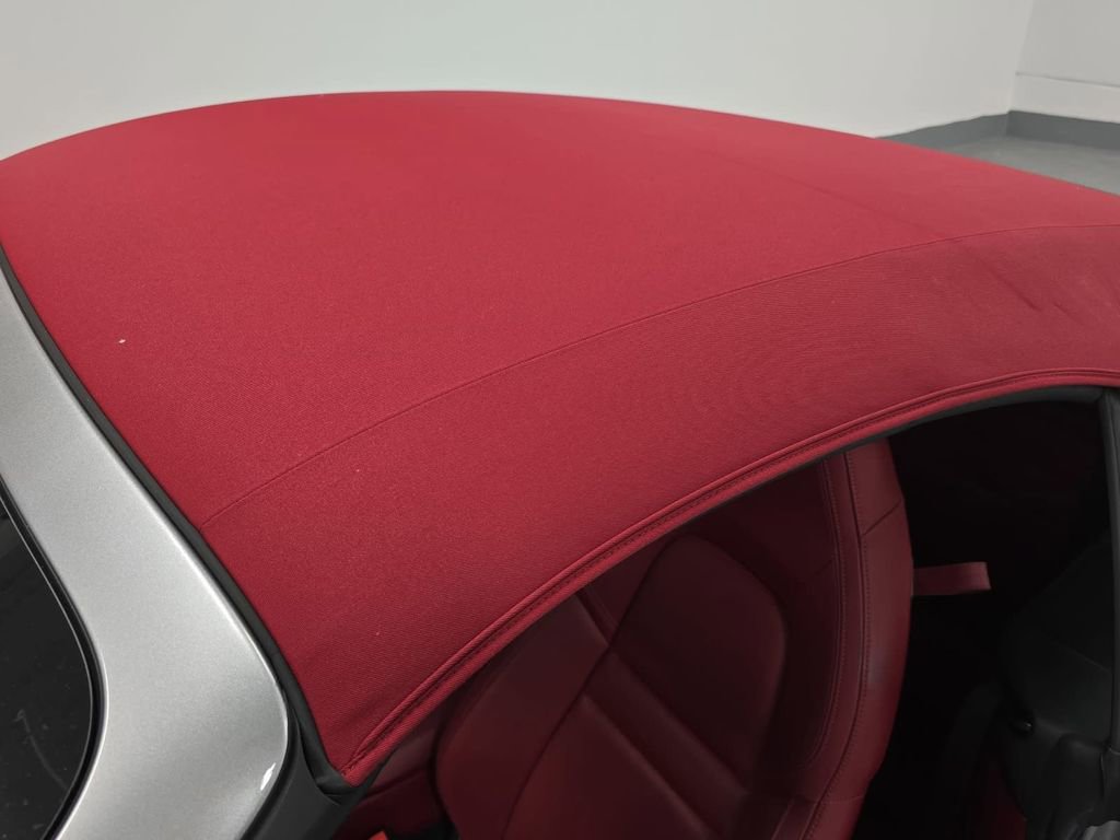Certified 2022 Porsche 911 Carrera image 25