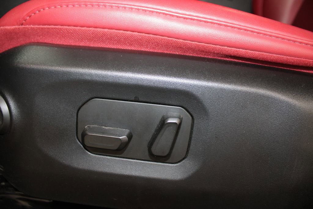 Used 2024 Jeep Wrangler Unlimited Rubicon 392 image 28