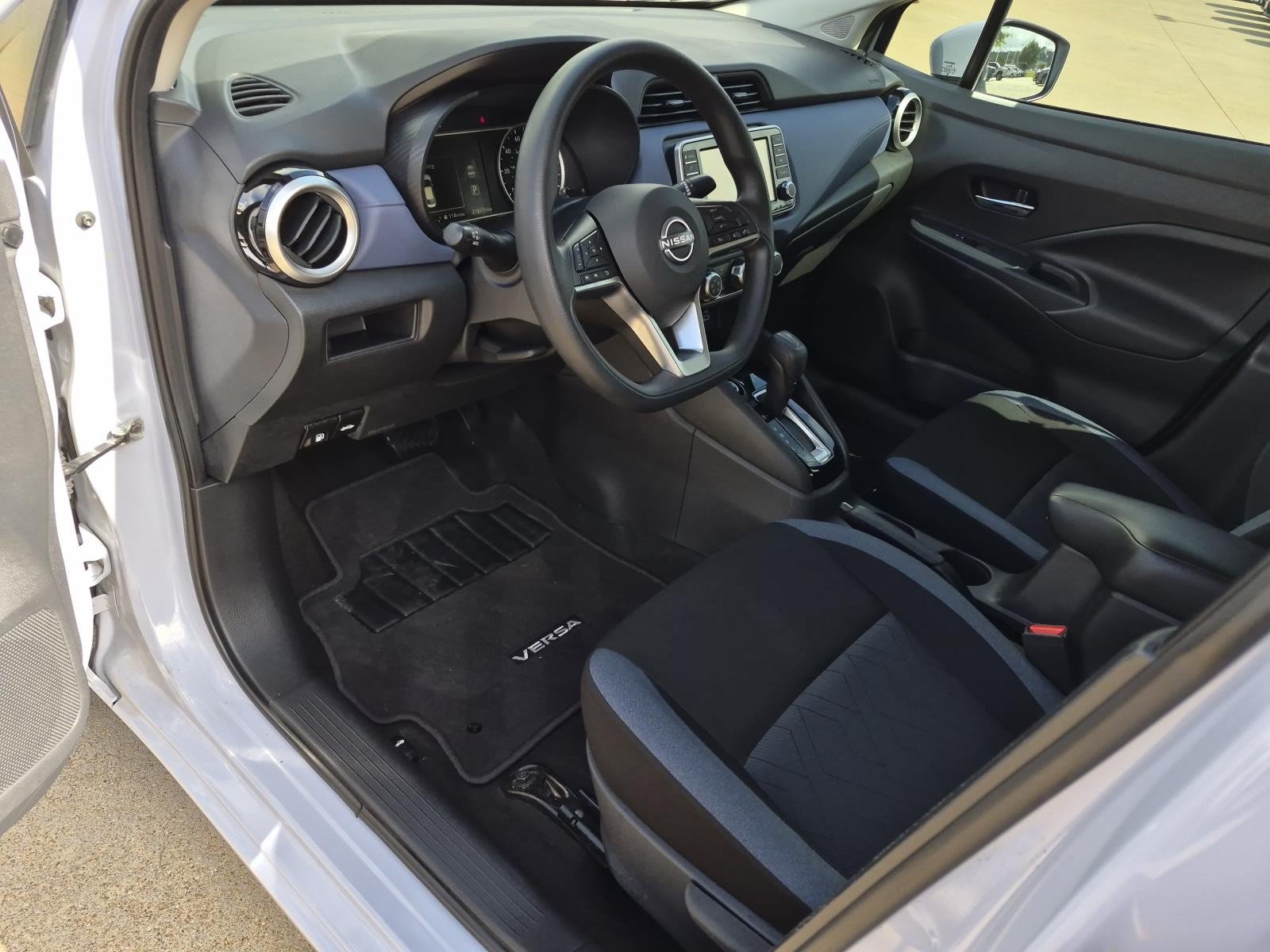 Used 2023 Nissan Versa SV w/ Trunk Package FWD image 11