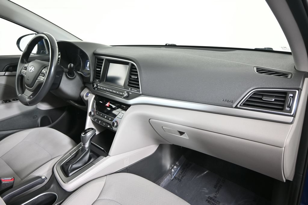 Used 2018 Hyundai Elantra Value Edition FWD image 14