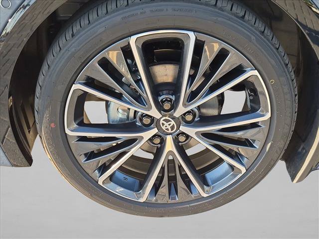 New 2027 Toyota Prius Limited w/ Limited Premium Package FWD image 10