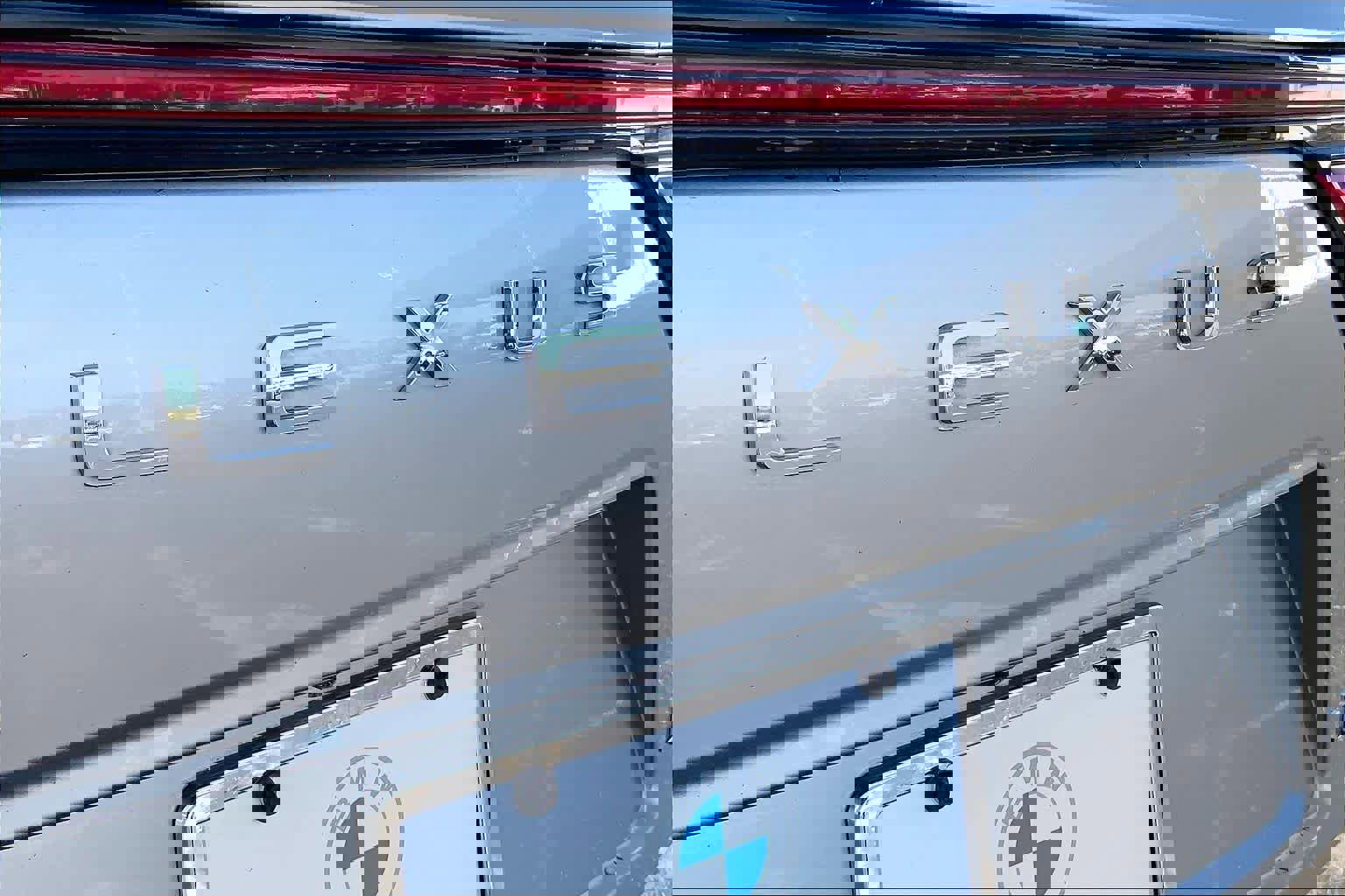 Used 2024 Lexus LX 600 4WD w/ Luxury Package image 31