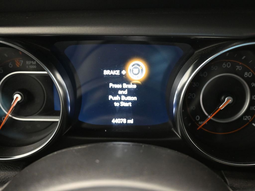 Used 2021 Jeep Wrangler Unlimited Sport image 12