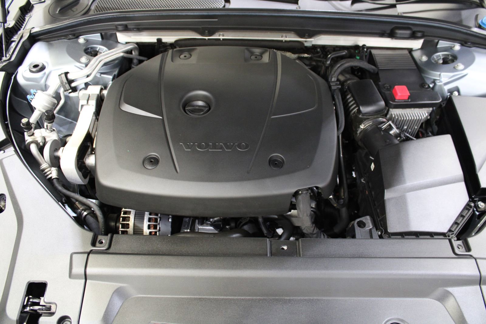 Used 2017 Volvo S90 T6 Momentum w/ Vision Package image 43