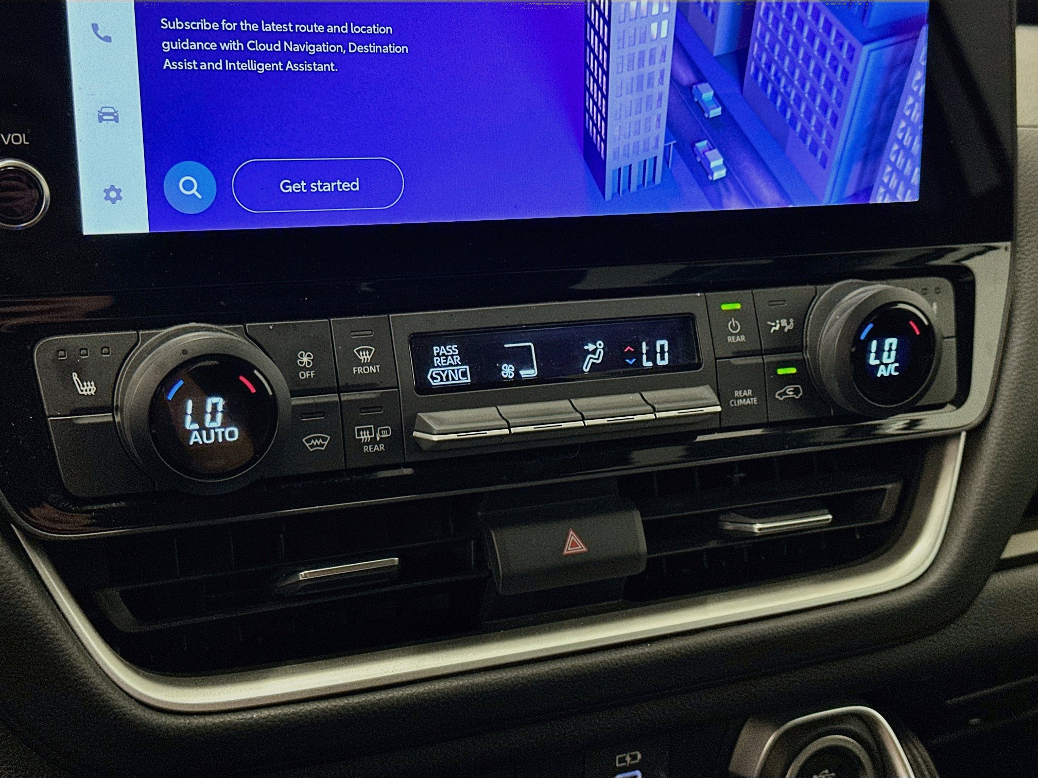 Used 2025 Toyota Grand Highlander AWD image 24