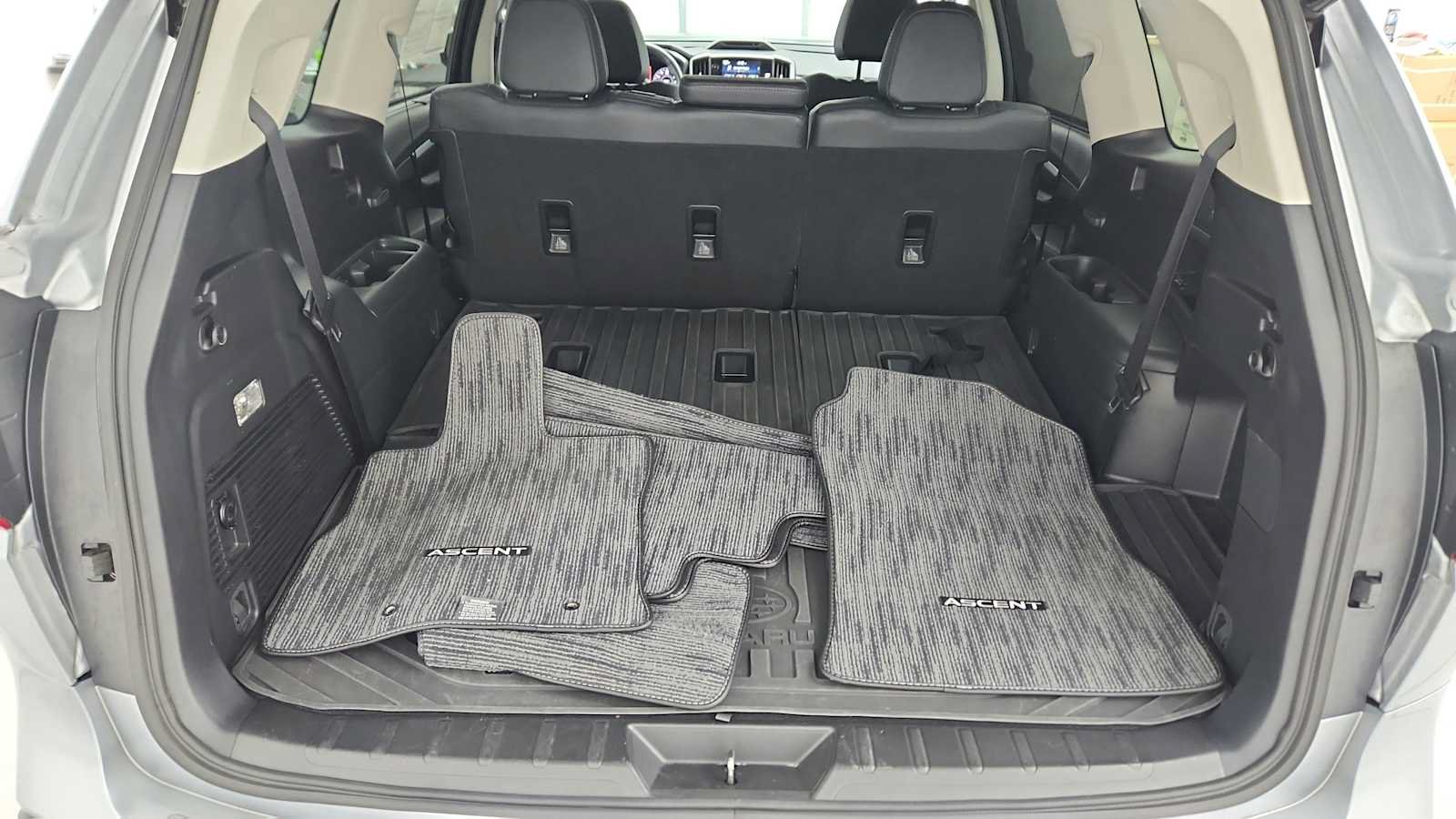 Used 2023 Subaru Ascent Limited AWD/4WD image 44