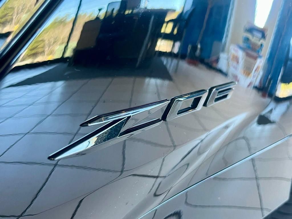 New 2026 Chevrolet Corvette Z06 w/ Stealth Interior Trim Package RWD image 10