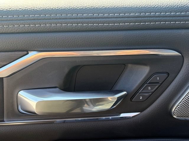 New 2026 RAM 1500 Laramie AWD/4WD image 14