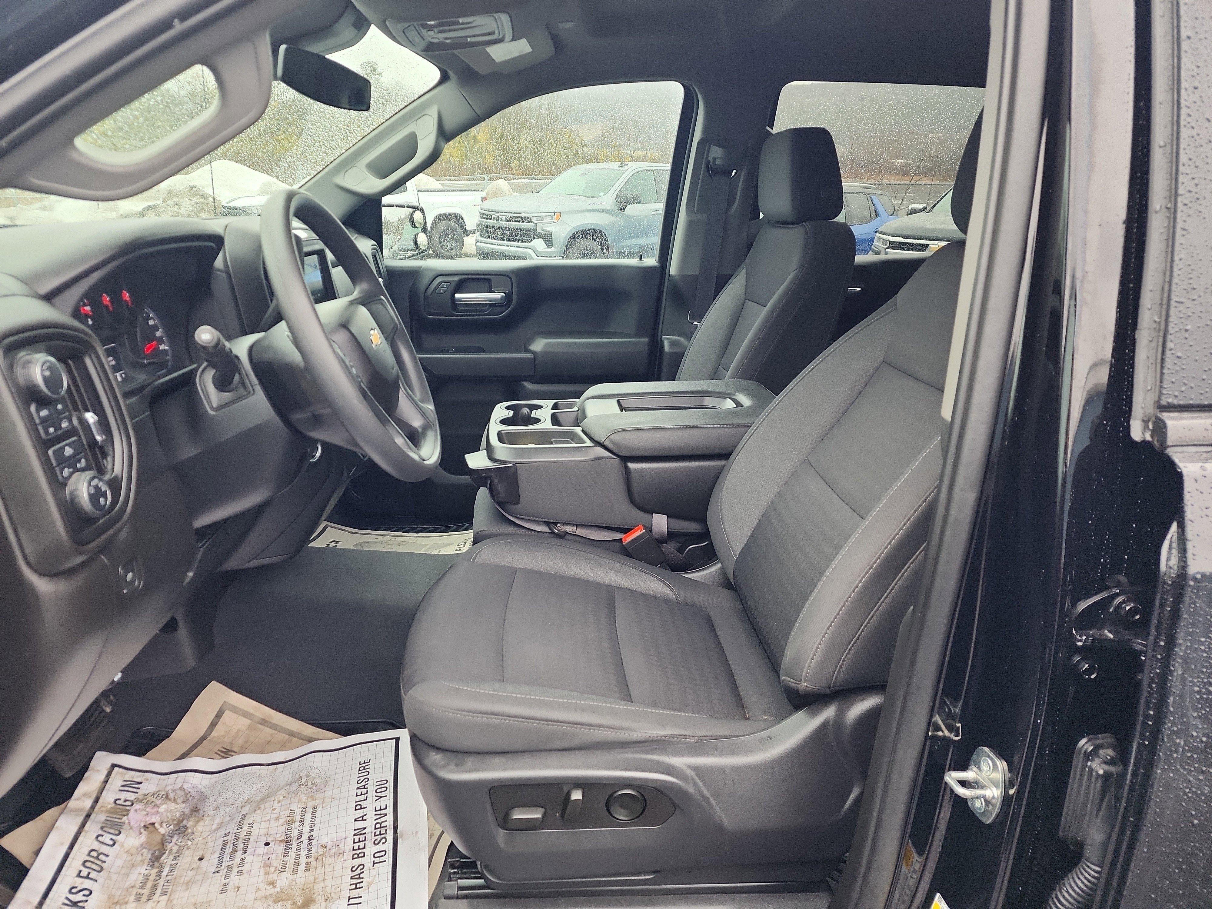 Used 2023 Chevrolet Silverado 1500 Custom image 10