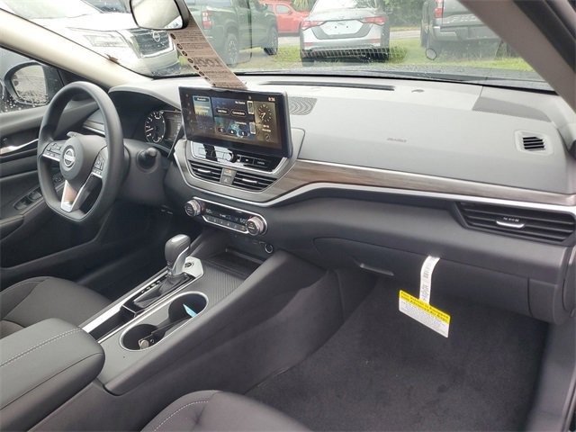 New 2025 Nissan Altima 2.5 SV w/ SV Special Edition Package image 27