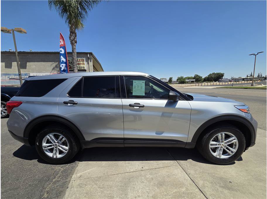 Used 2023 Ford Explorer 4WD image 5