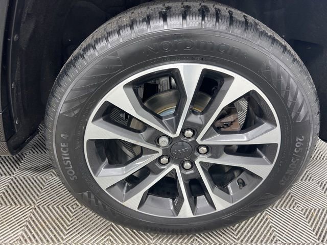 Used 2022 Jeep Grand Cherokee Overland w/ Adv Protech Group III image 10