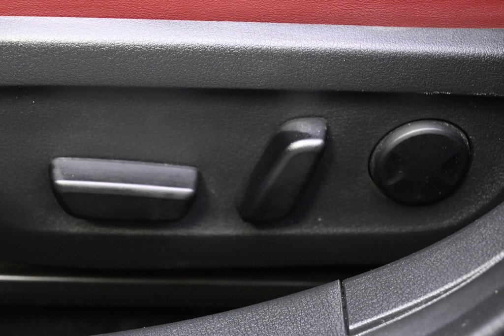 Used 2020 MAZDA MAZDA3 Hatchback w/ Premium Package image 14