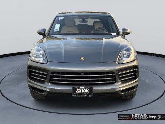 Used 2021 Porsche Cayenne image 2