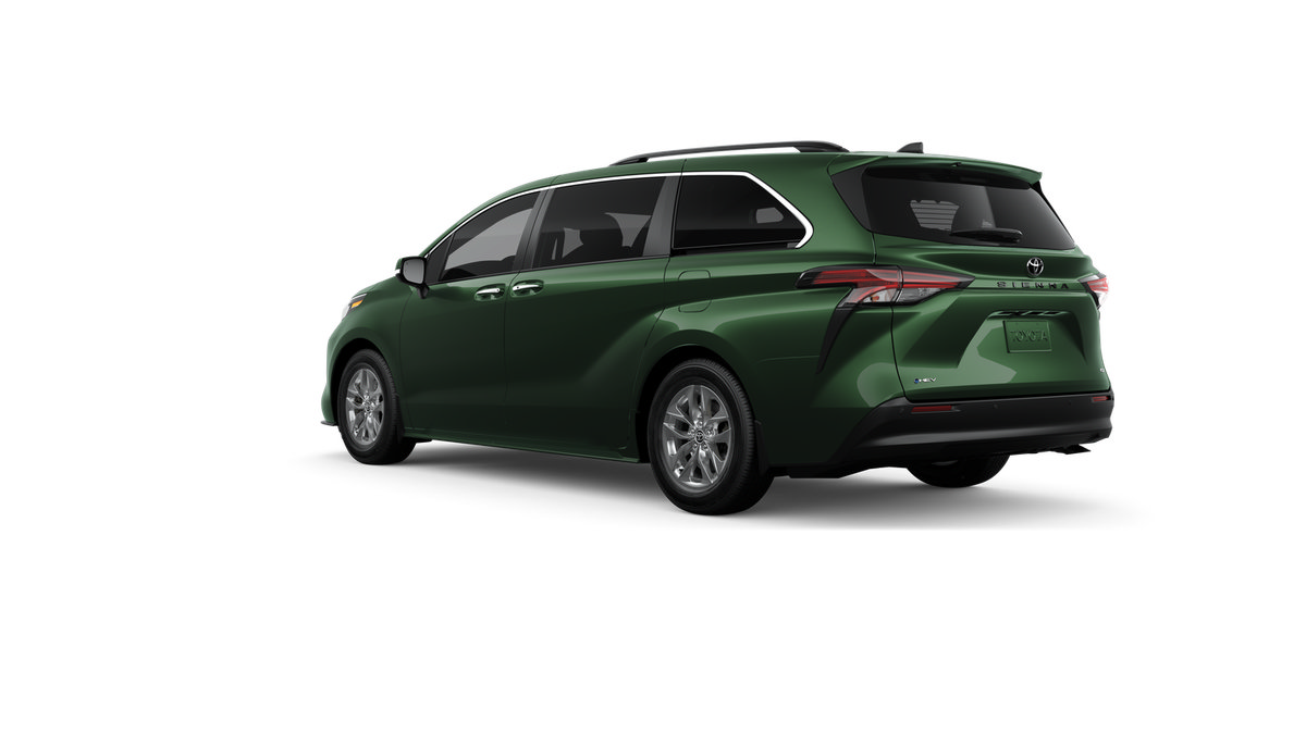 New 2026 Toyota Sienna XLE FWD image 6