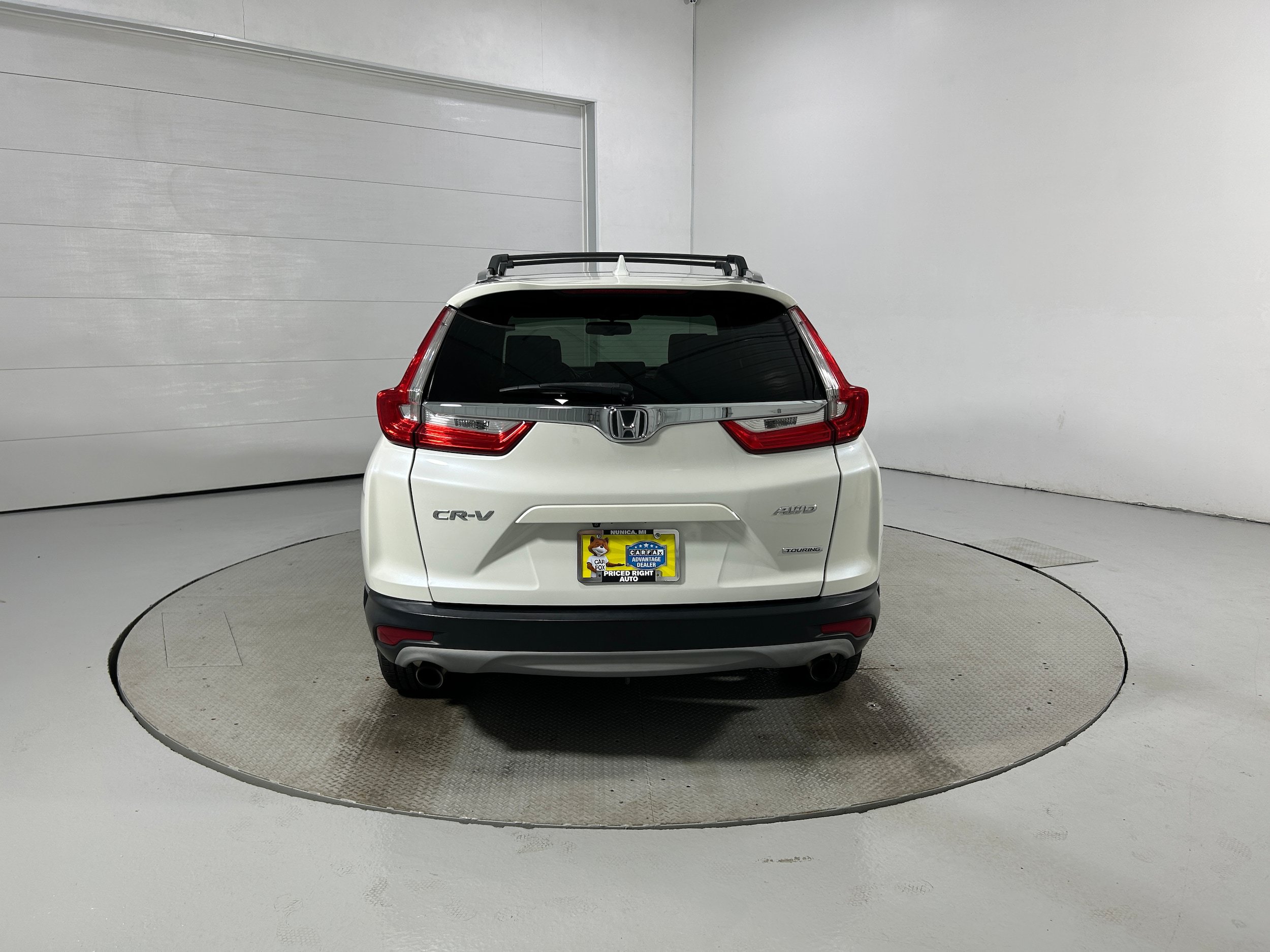 Used 2018 Honda CR-V Touring image 31