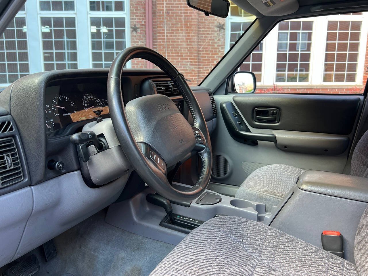 Used 1998 Jeep Cherokee Classic AWD/4WD image 11