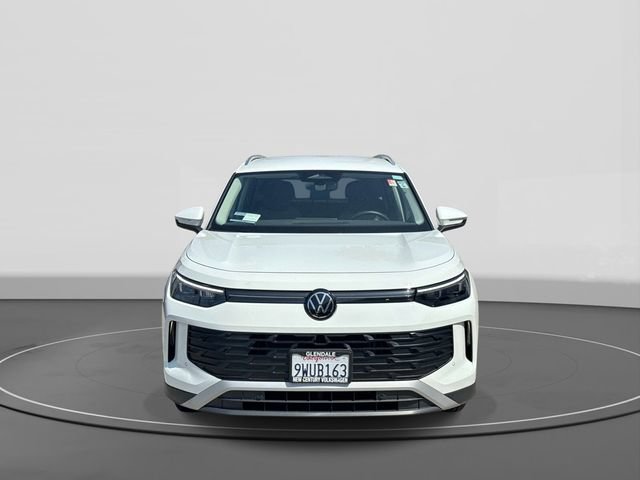 Certified 2026 Volkswagen Tiguan S FWD image 2