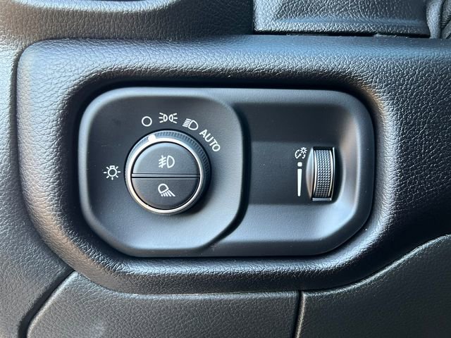 Used 2025 RAM 3500 Big Horn image 26