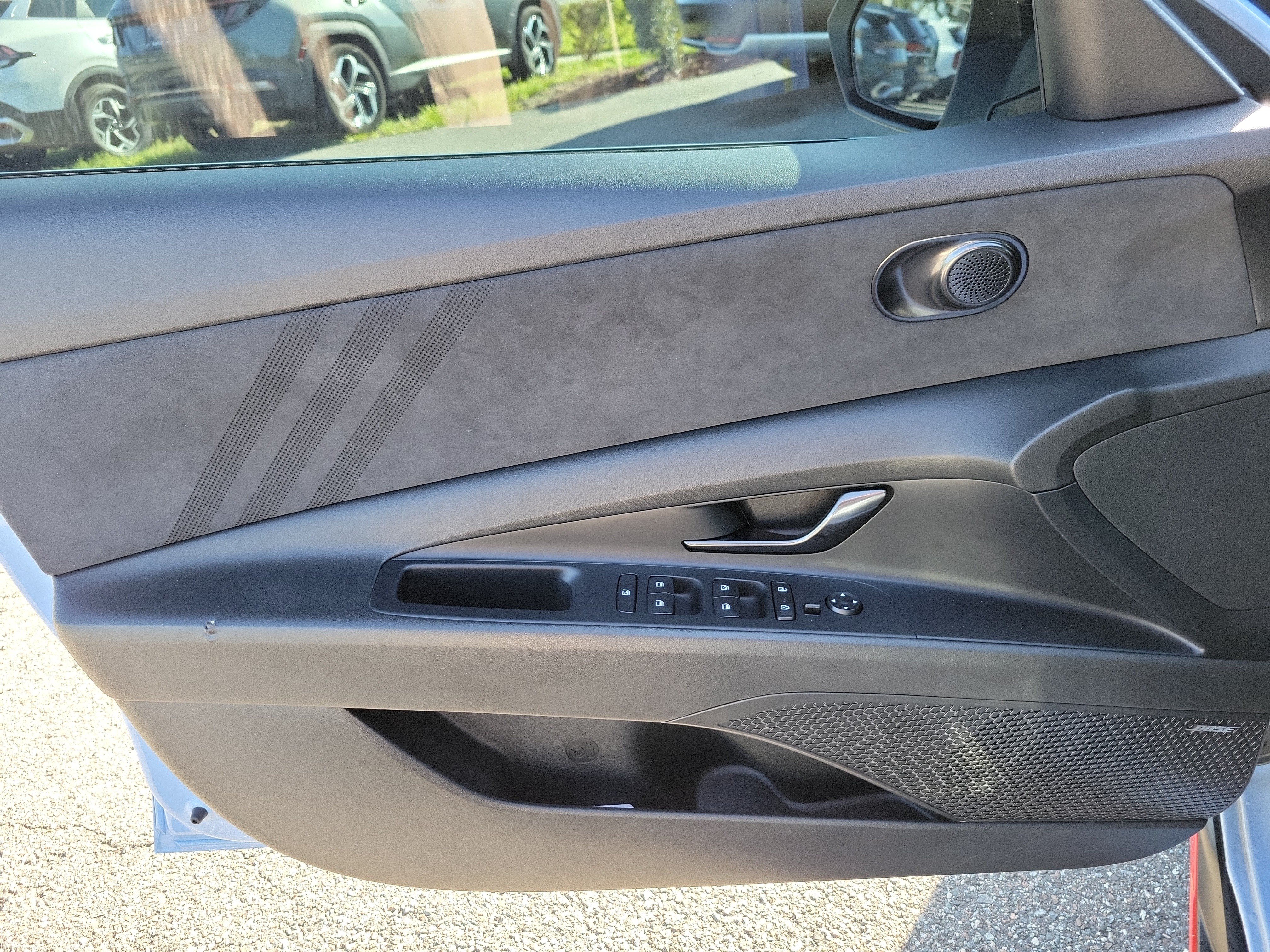 Used 2022 Hyundai Elantra N FWD image 17