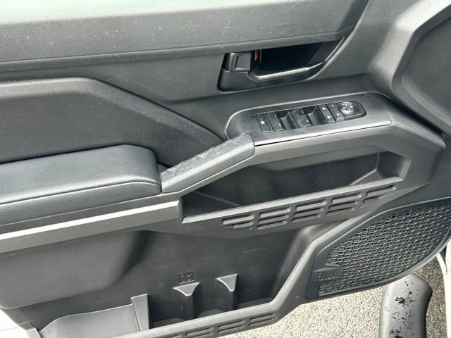 Certified 2024 Toyota Tacoma SR5 AWD/4WD image 22