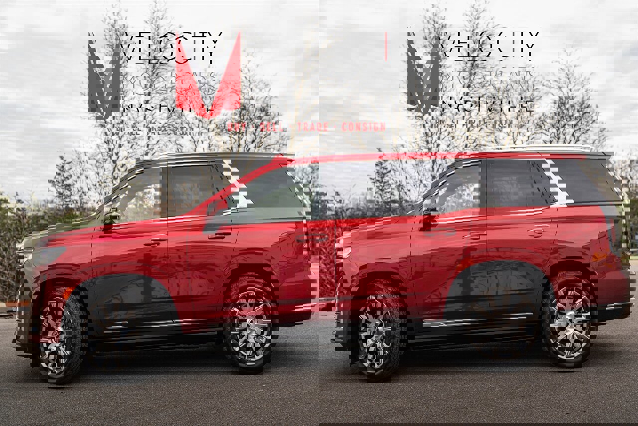 Used 2023 Cadillac Escalade Premium Luxury Platinum image 3