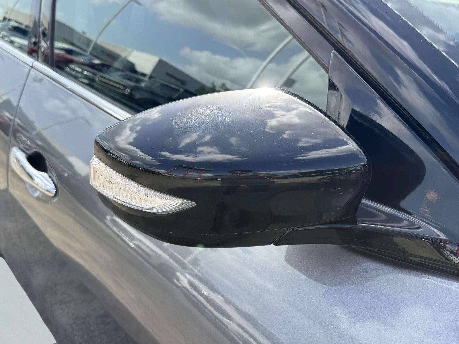Used 2020 Nissan Maxima 3.5 SL w/ Floor Mat Group FWD image 10