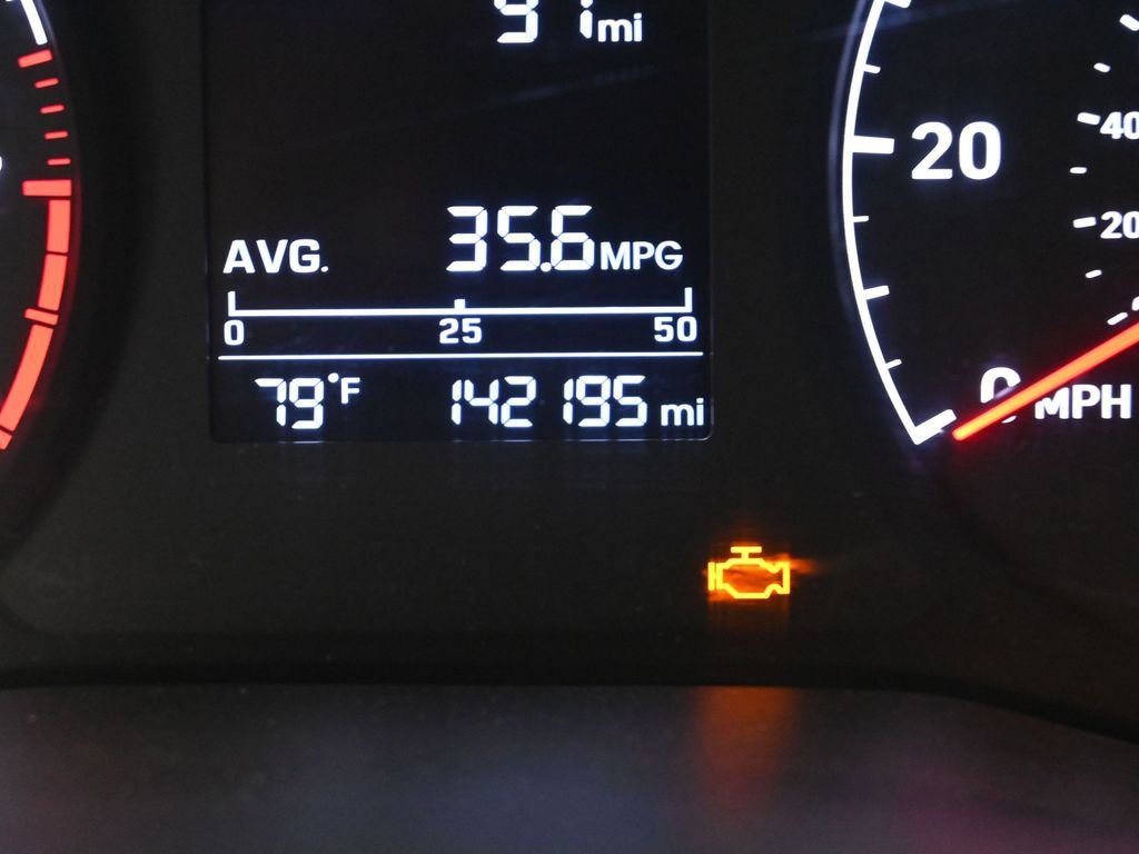 Used 2021 Hyundai Accent SE image 33