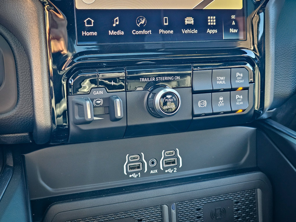 New 2027 RAM 3500 Laramie AWD/4WD image 35