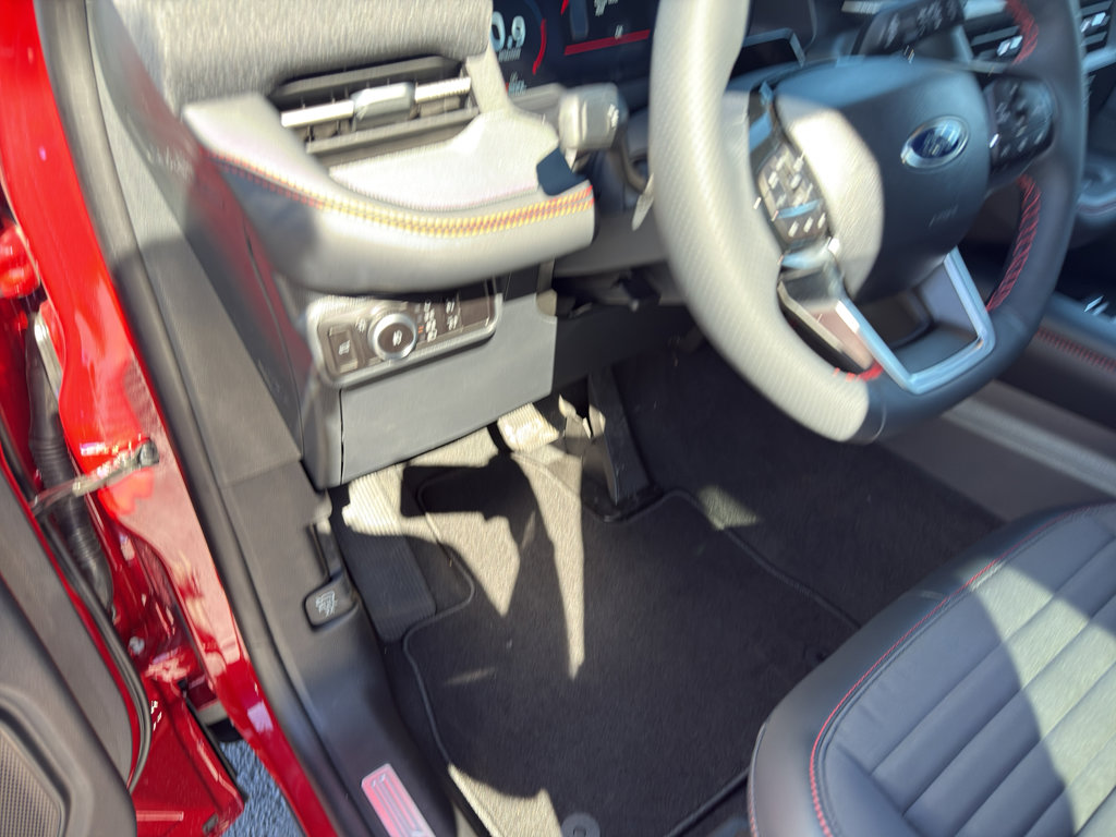 New 2025 Ford Explorer ST-Line w/ Premium Package image 13