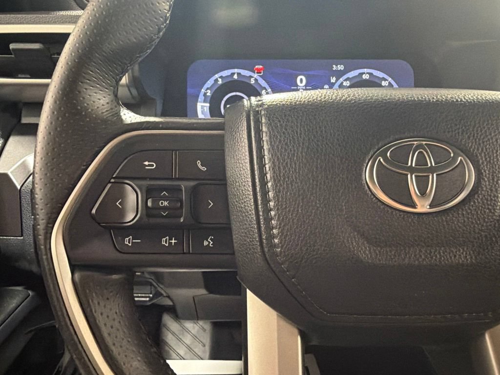 Used 2025 Toyota 4Runner TRD Off-Road Premium AWD/4WD image 26
