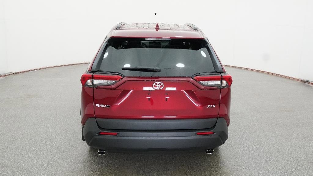 New 2025 Toyota RAV4 XLE image 7